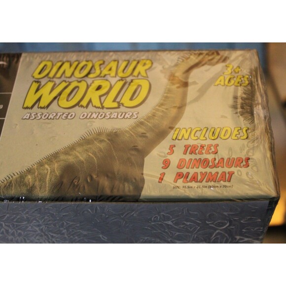 Dinosaur World Playset NEW with carry case box for storage - Picture 2 of 3